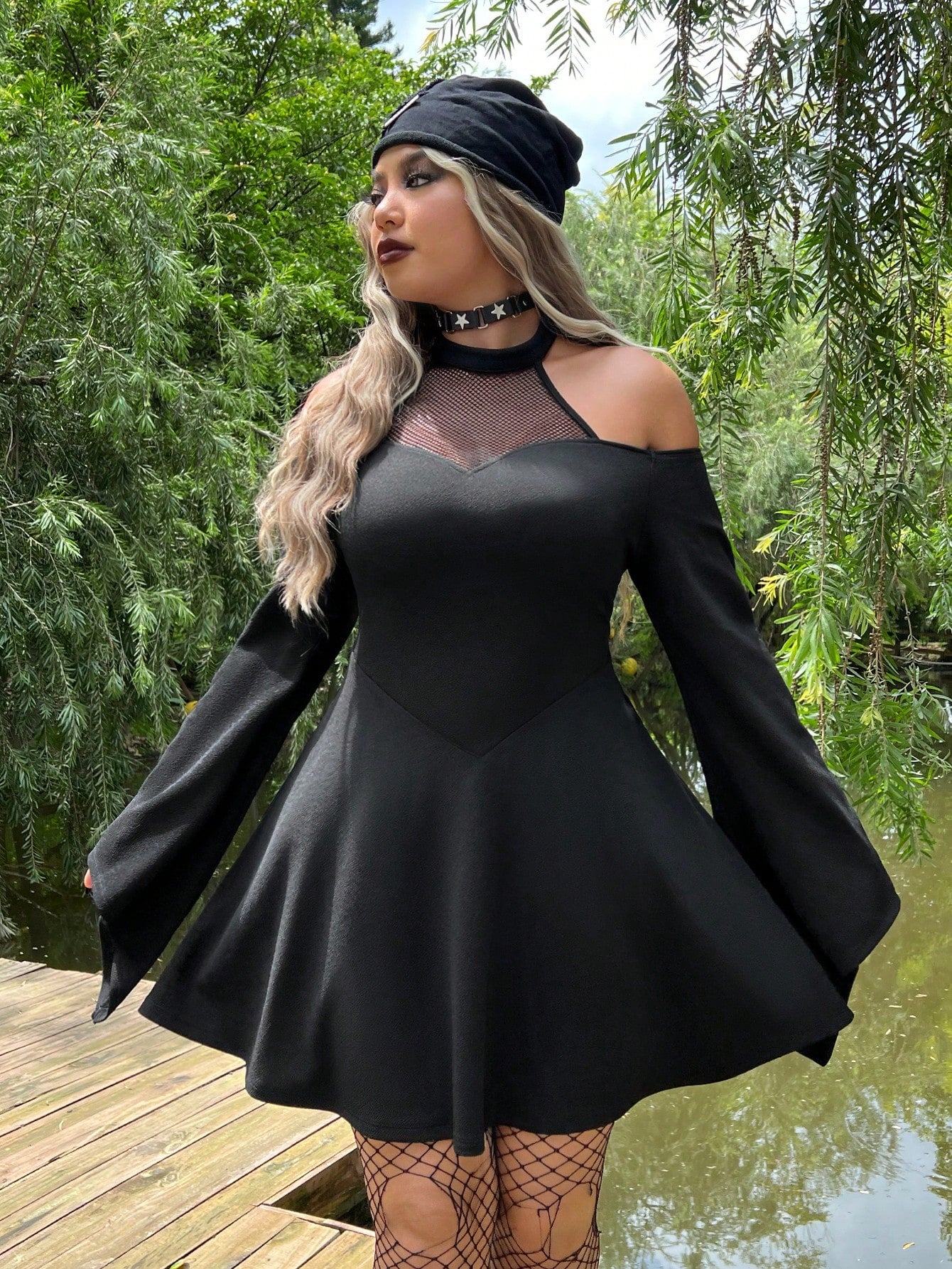 Edgy Elegance: Punk Plus Cold Shoulder Contrast Mesh Trumpet Sleeve Dress