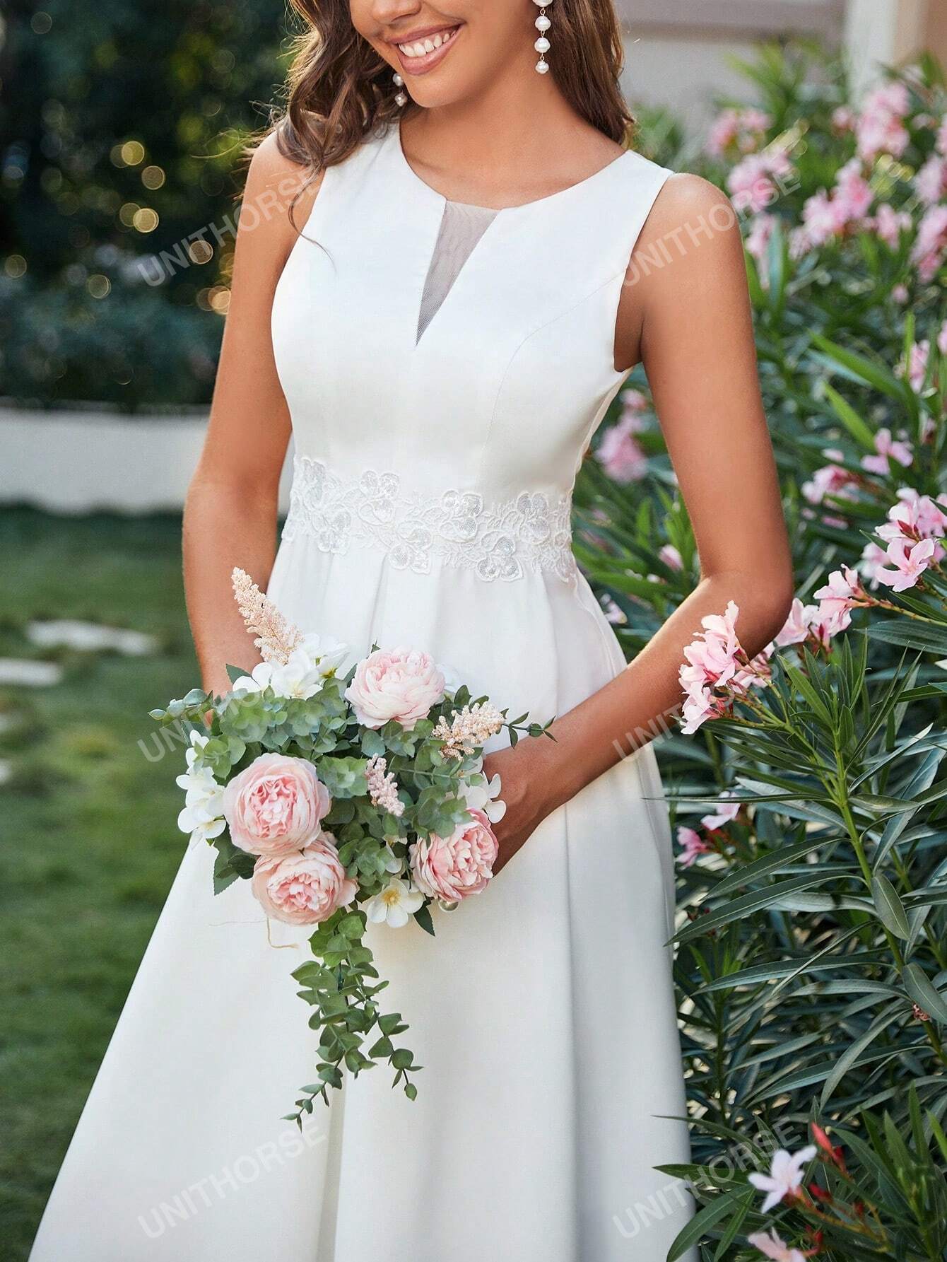 Elegant Satin Sleeveless Wedding Guest Dress with Sheer Mesh Contrast S M L S-M-L-XL-