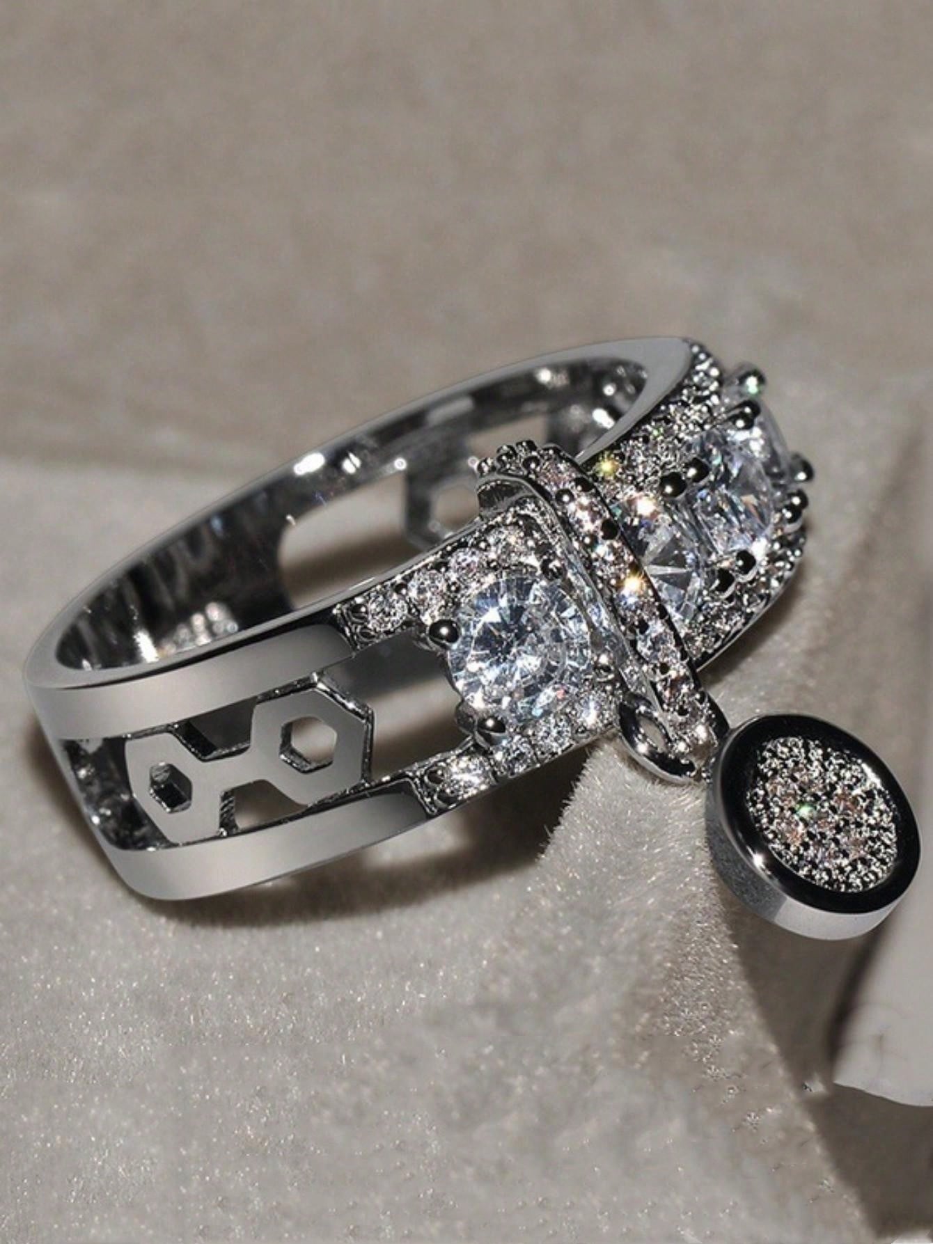 Elegant Electroplated Diamond-Studded Ring for Stylish Weddings 5 6