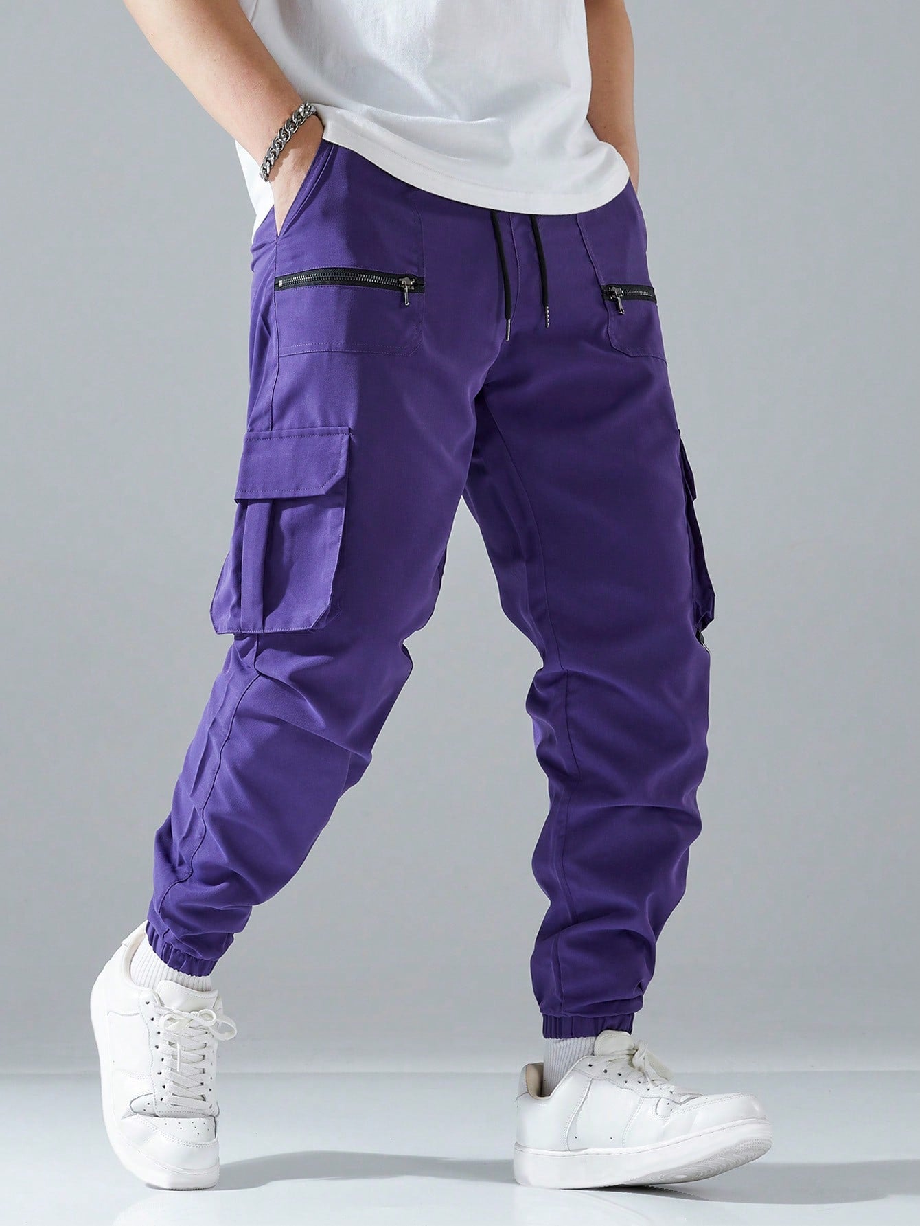 Loose Fit Cargo Pants with Flap Pockets and Drawstring Waist for Ultimate Comfort Black / S Black / M