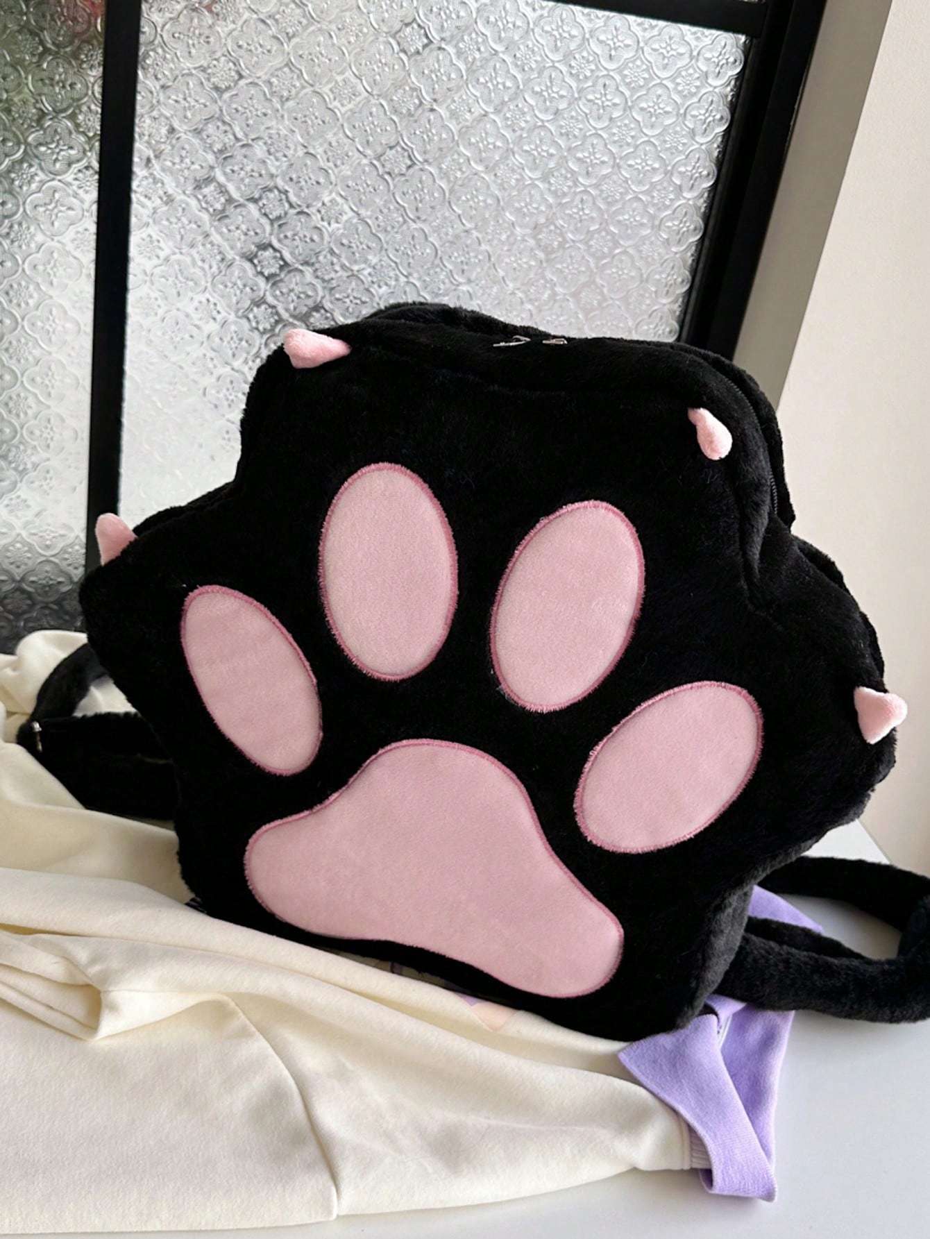 Adorable Cat Paw Plush Backpack: The Perfect Personalized Gift for Trendy Girls! Default Title Default Title-