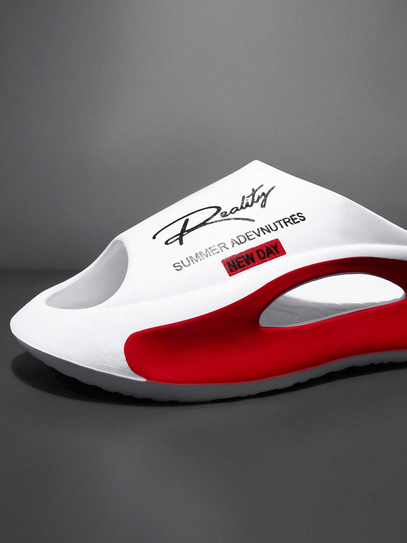Trendy Comfort: Leyfu Men's Autumn Slip-On Sandals for Casual Daily Wear CN36-37 CN38-39