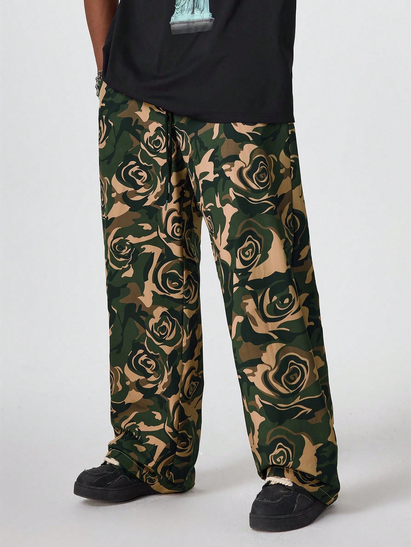 Men's Digital Print Loose Straight Woven Trousers – Trendy Comfort for Everyday Style M L