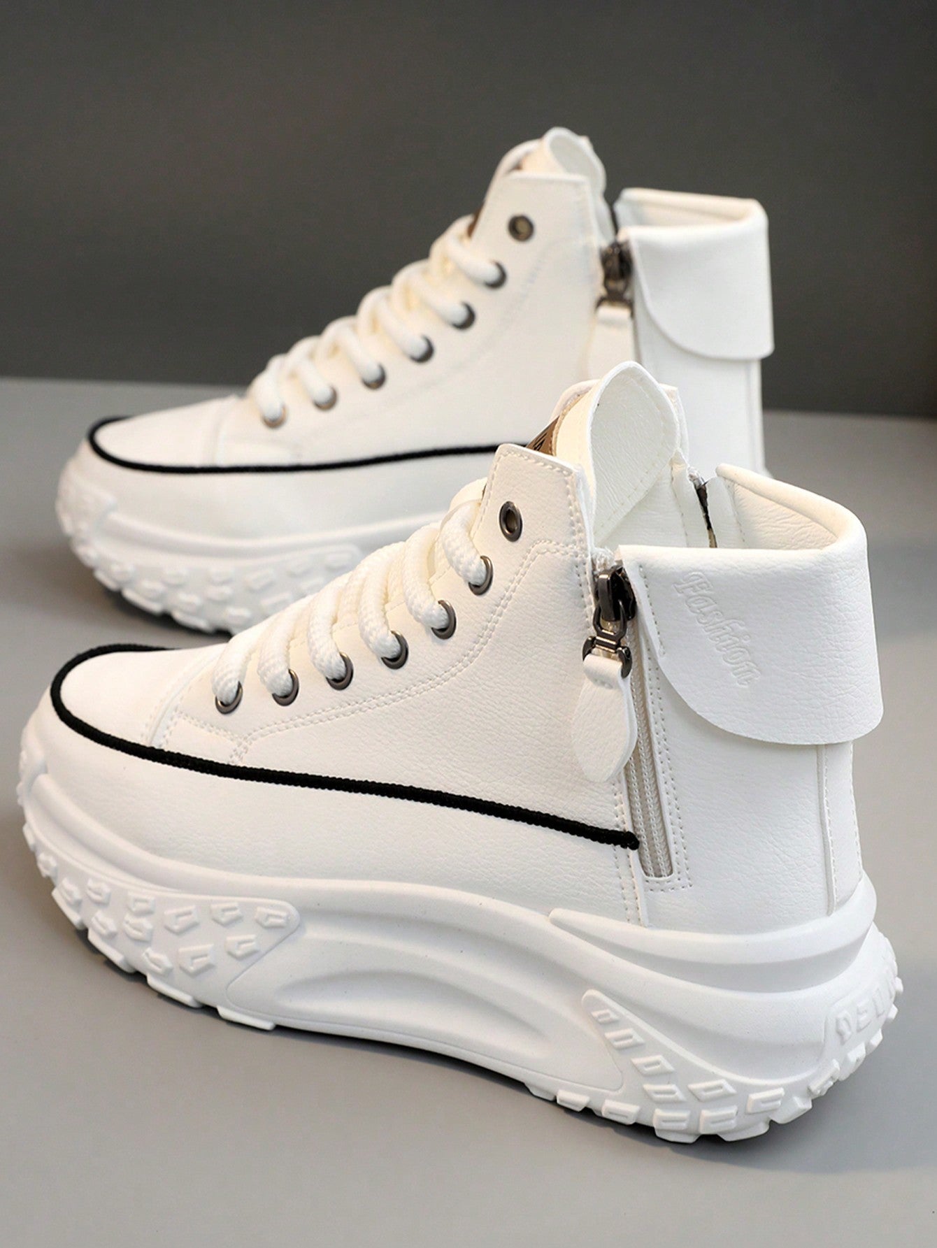 High-Top Sneakers for Women - with Zipper and Platform Design Khaki / CN35 Khaki / CN36