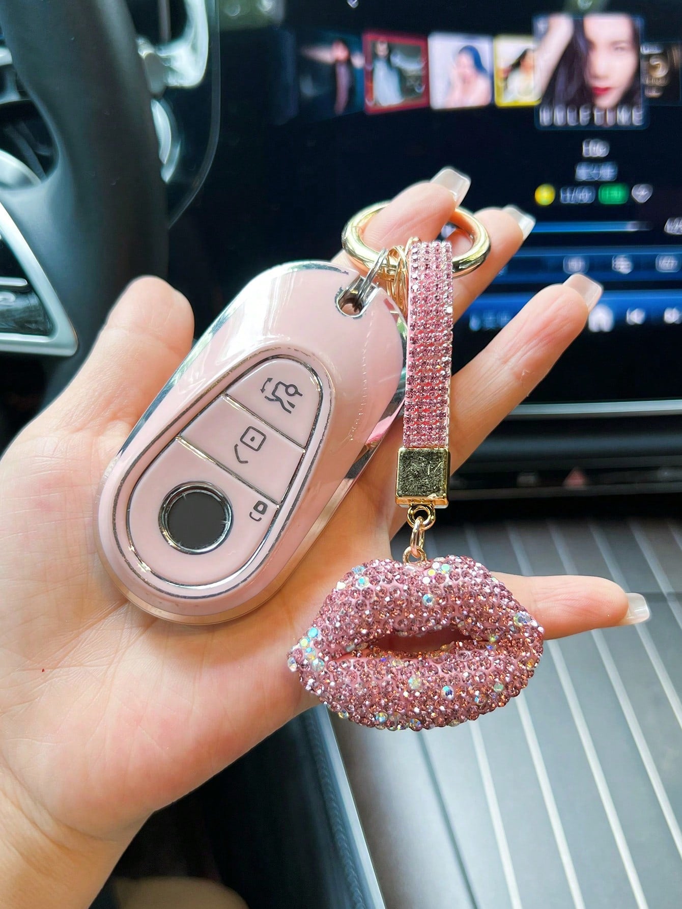 Sparkling Rhinestone Lips Keychain - Perfect Valentine's Day Gift! Pink White
