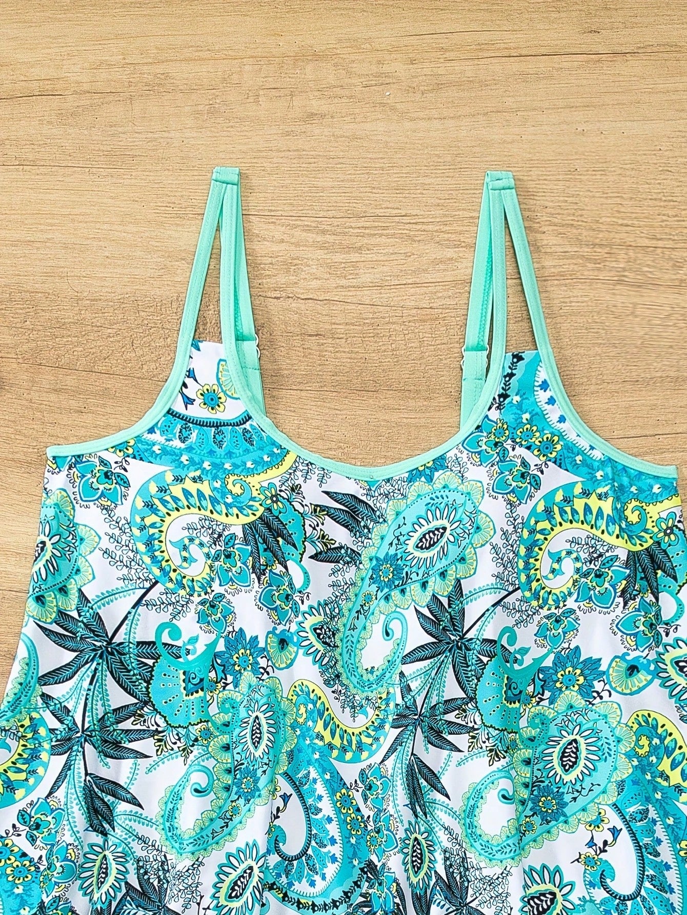Paisley Print 2-Piece Swimsuit Set with Boxer Shorts – Perfect for Stylish Beach Days! M XL