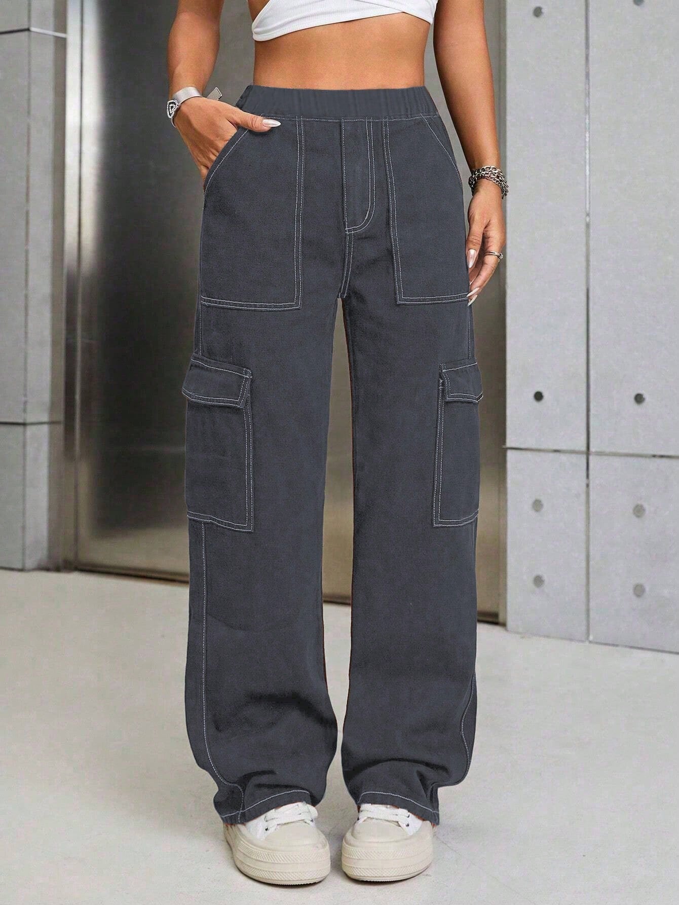 Chic & Versatile Vintage Denim Pocket Cargo Pants for Teen Girls – Perfect for All Seasons! Grey