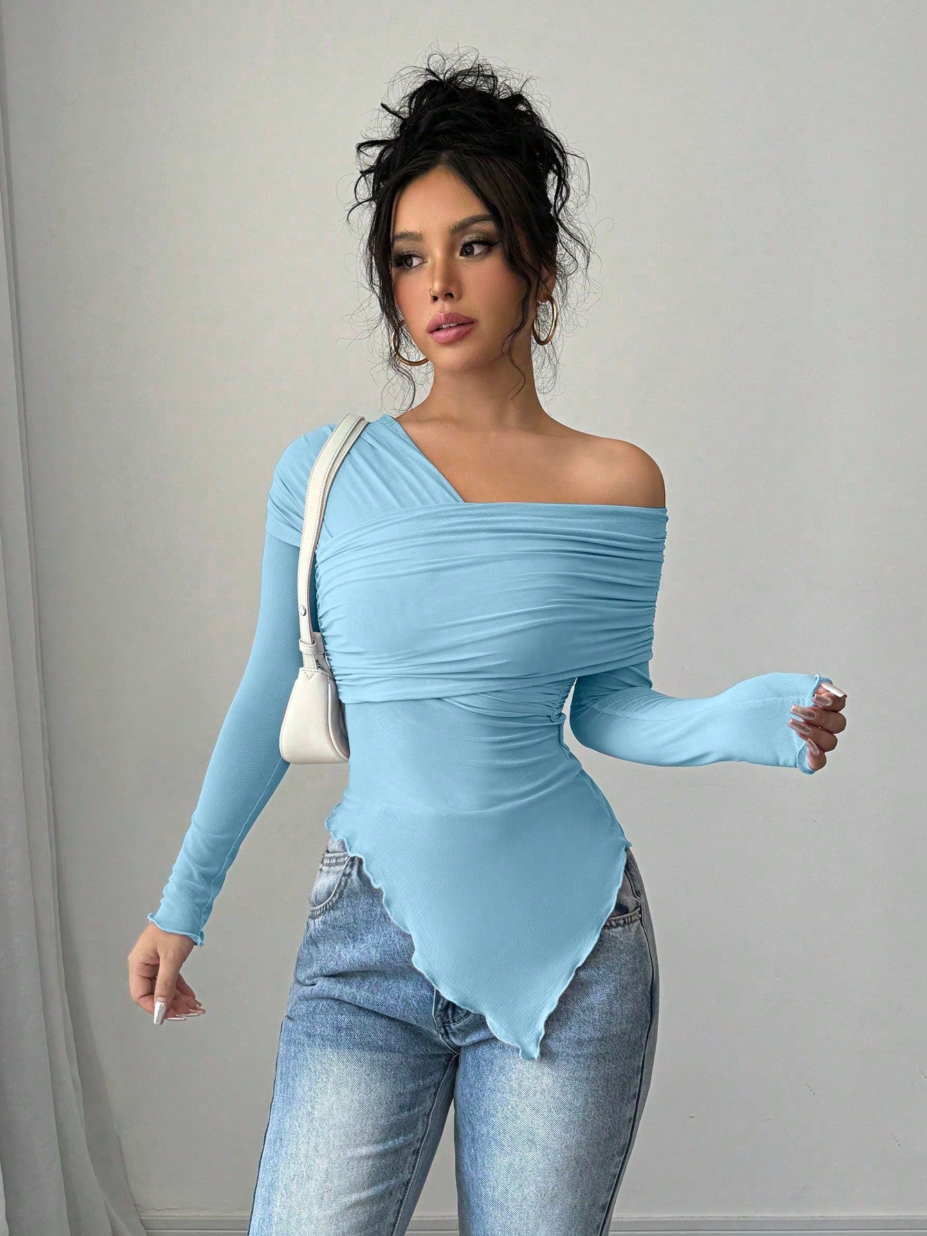Chic Elenzga Solid Color Oblique Shoulder Long Sleeve Slim Fit Casual T-Shirt for Effortless Style