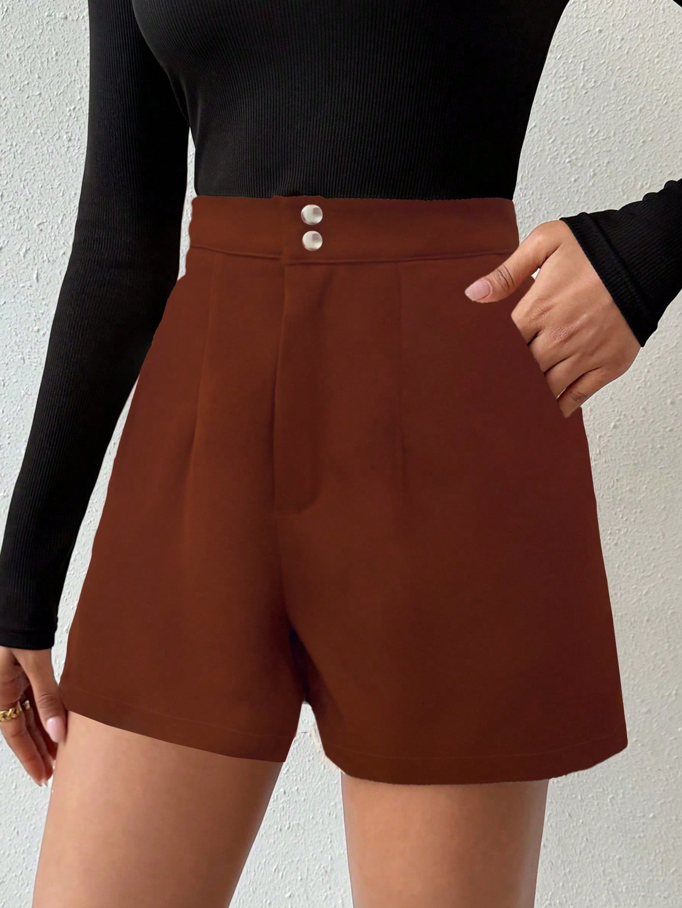 Chic Plaid Casual Shorts for Effortless Everyday Style