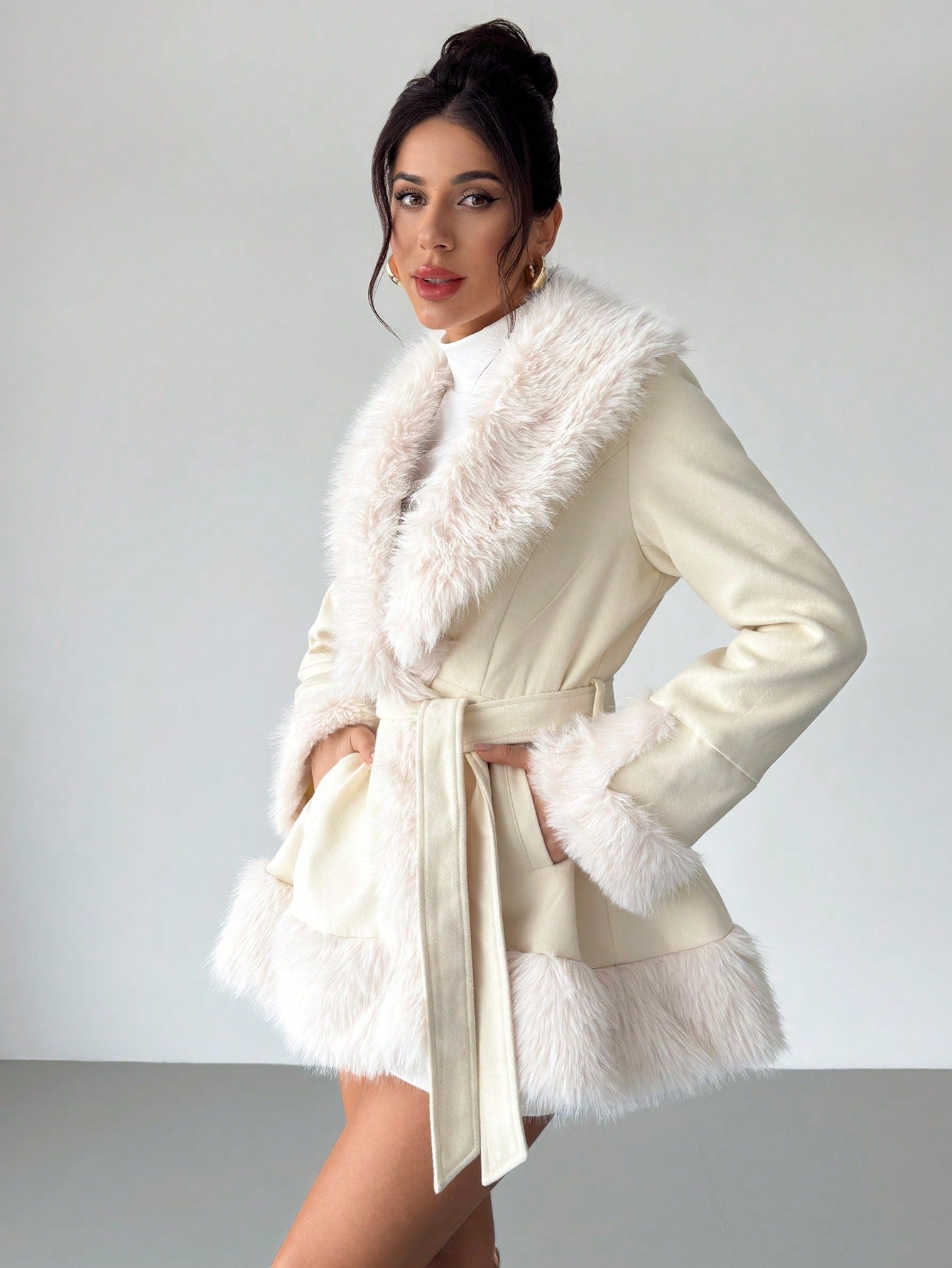 Chic Winter Elegance: Plush Beige Fur Coat for Stylish Holiday Gatherings