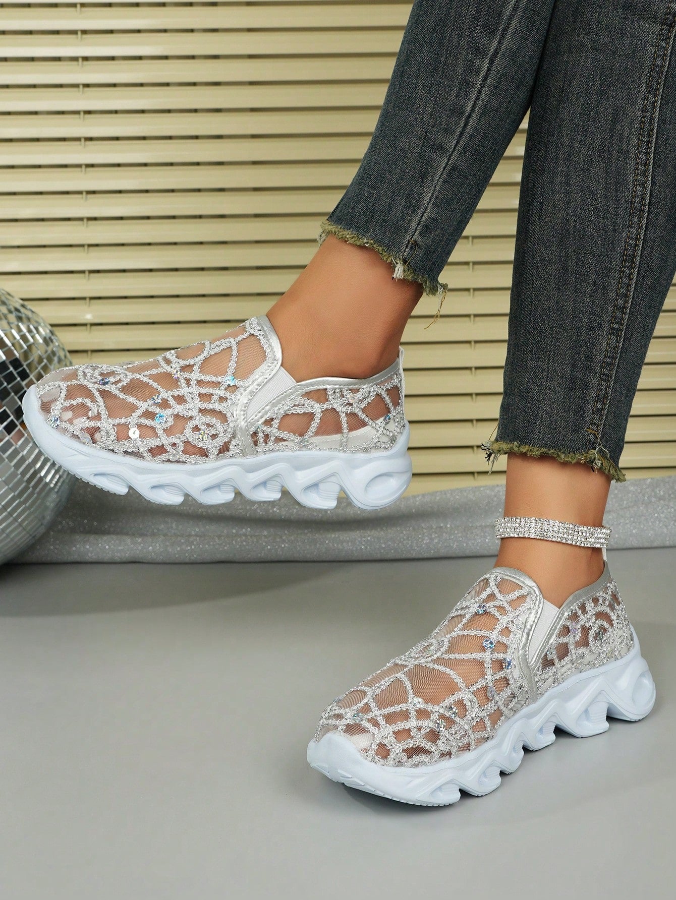 Sparkle & Stride: Women's Glitter Rhinestone Mesh Slip-On Sneakers EUR37 EUR38 EUR39 EUR37-EUR38-EUR39-EUR40-EUR41-EUR42-EUR43-