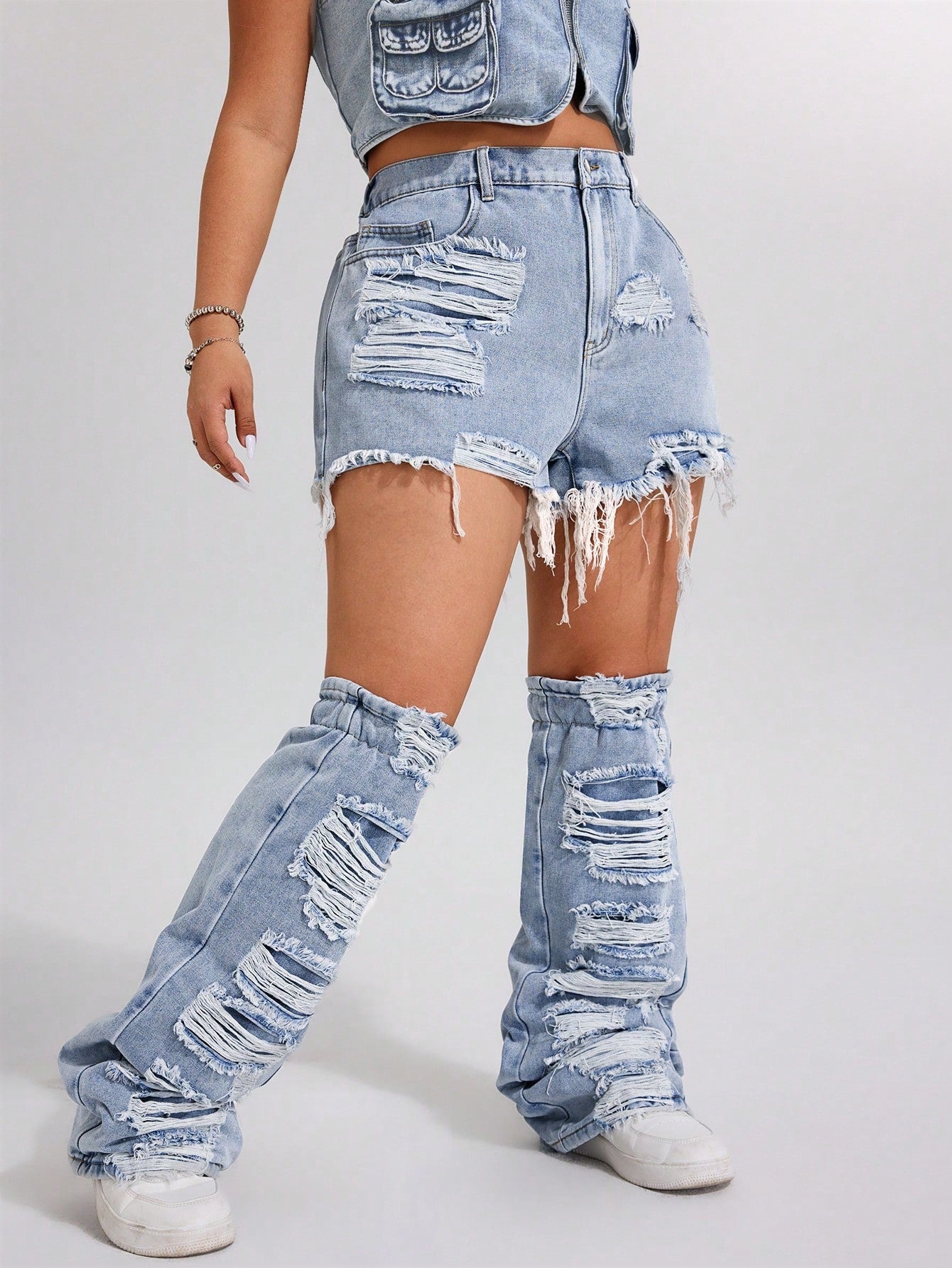 Plus Size Mini Denim Shorts and Stockings Set - Trendy