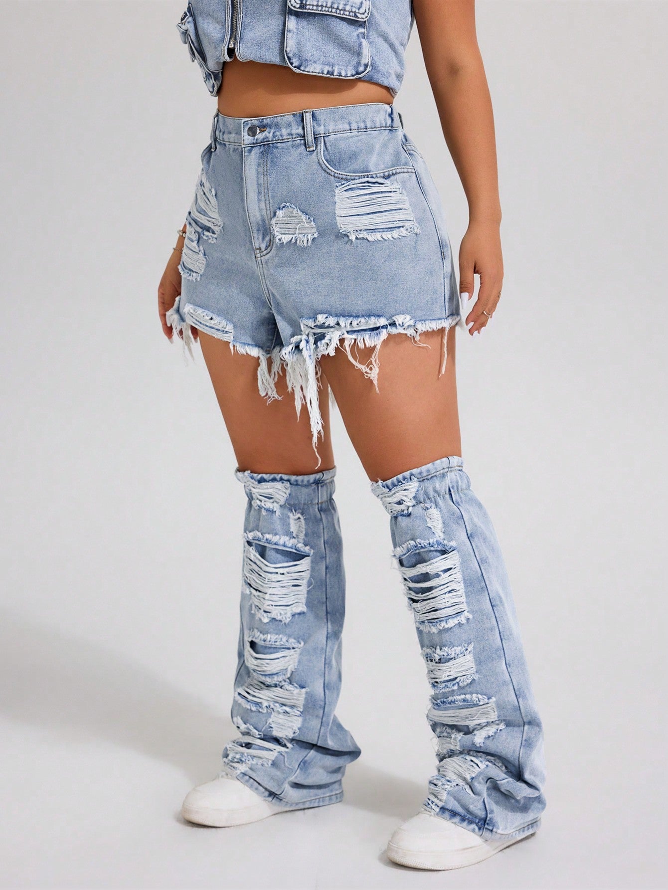 Plus Size Mini Denim Shorts and Stockings Set - Trendy 0XL 1XL 2XL 0XL-1XL-2XL-3XL-4XL-