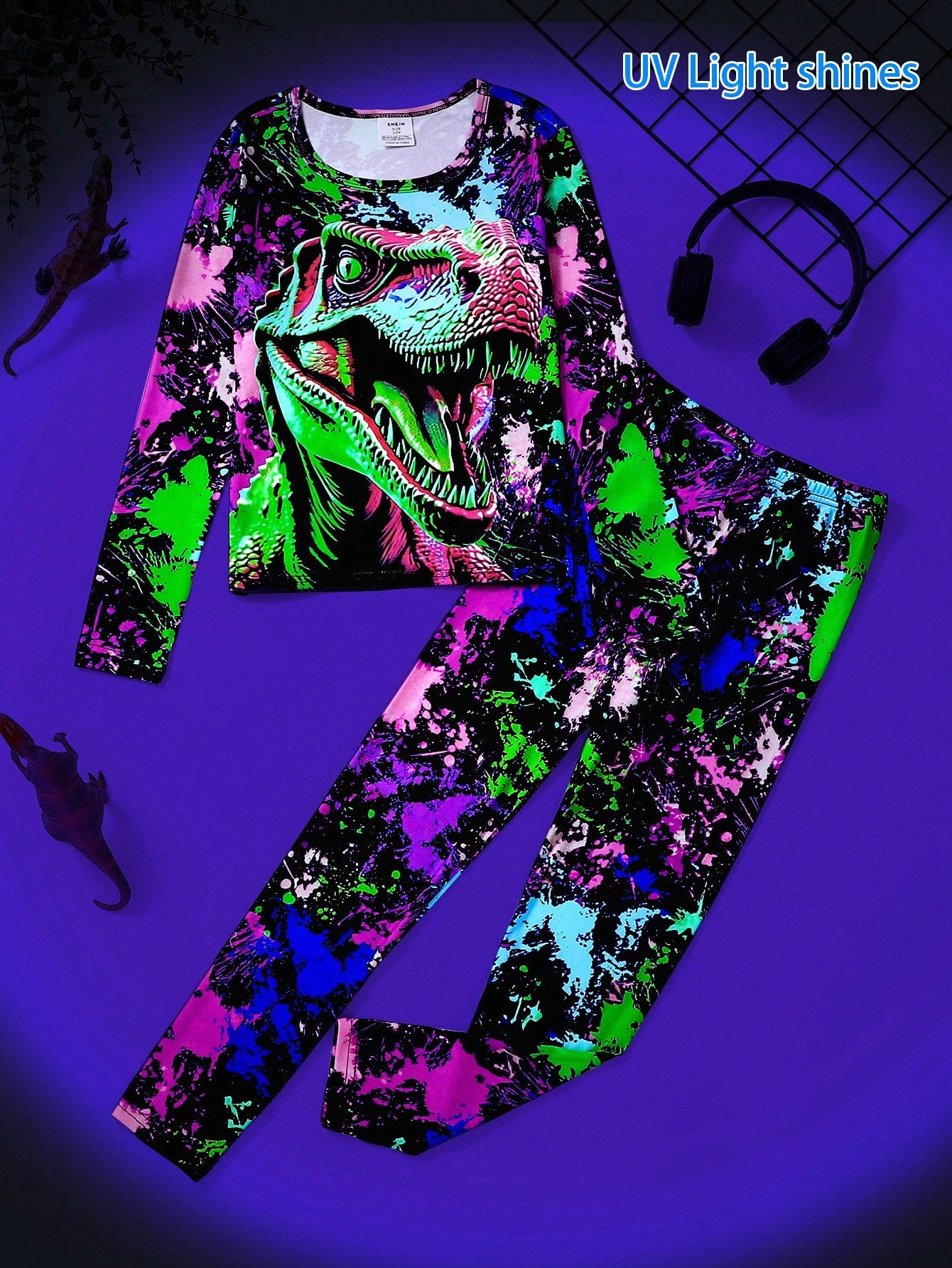Vibrant Graffiti Print Snug Fit Sleepwear Set for Tween Boys - Long Sleeve Tee & Pants Multicolor / 8Y Multicolor / 9Y
