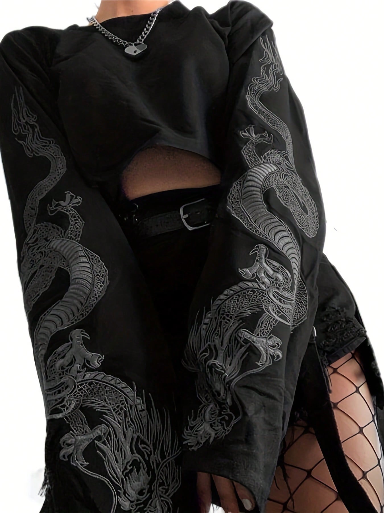 Edgy Chic: Long Sleeve Chinese Dragon Print Crop Top for Bold Fashionistas S M L S-M-L-