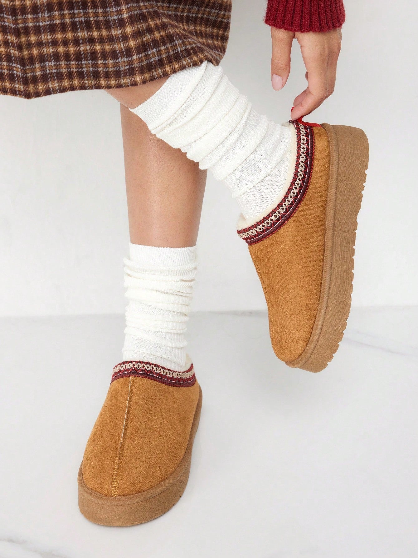 Chic Suede Platform Mule Flats – Elevate Your Style with Effortless Comfort! US6 US7