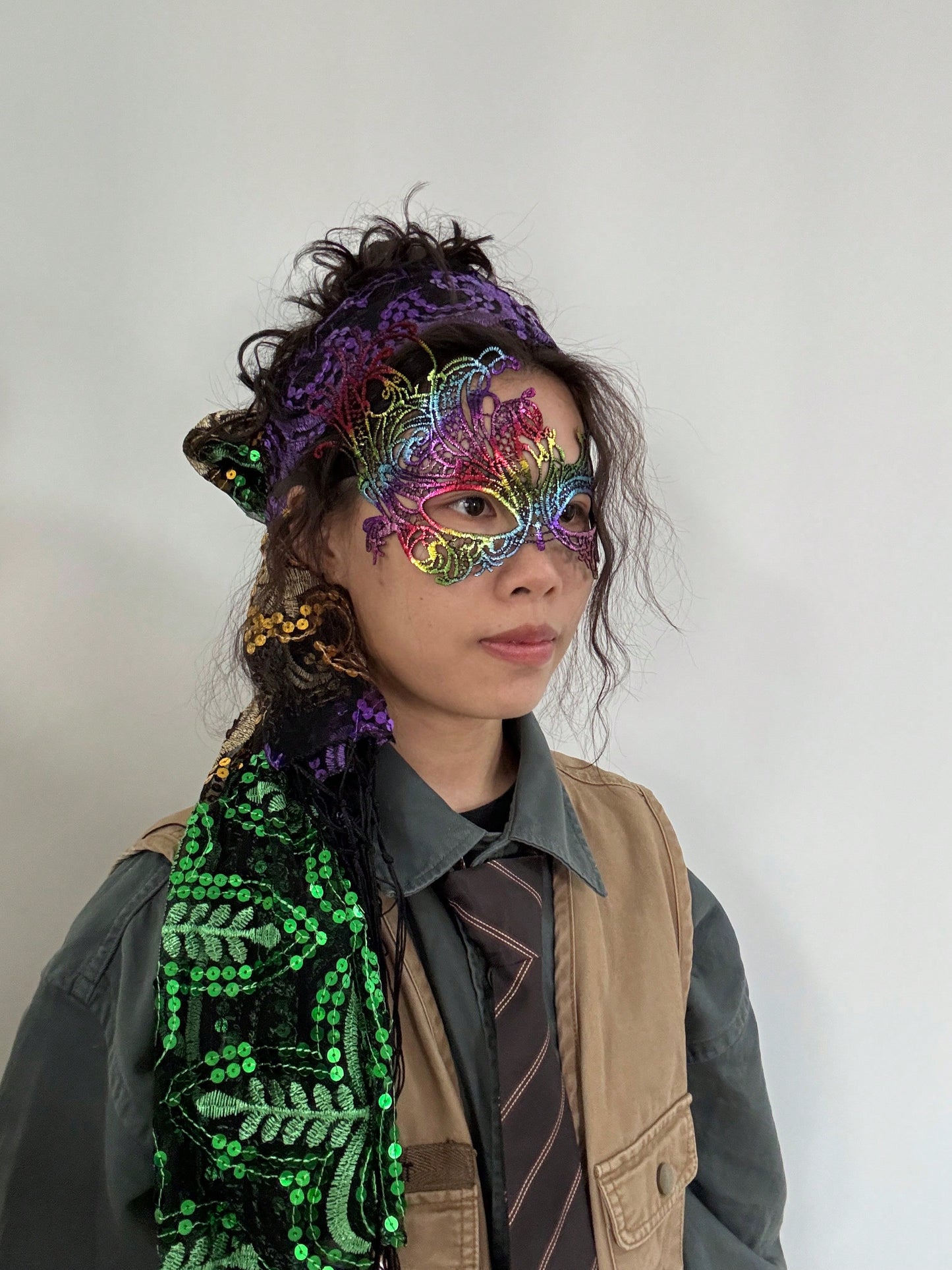 Sparkling Mardi Gras Shawl & Mask Set – Stylish Sequin Poncho