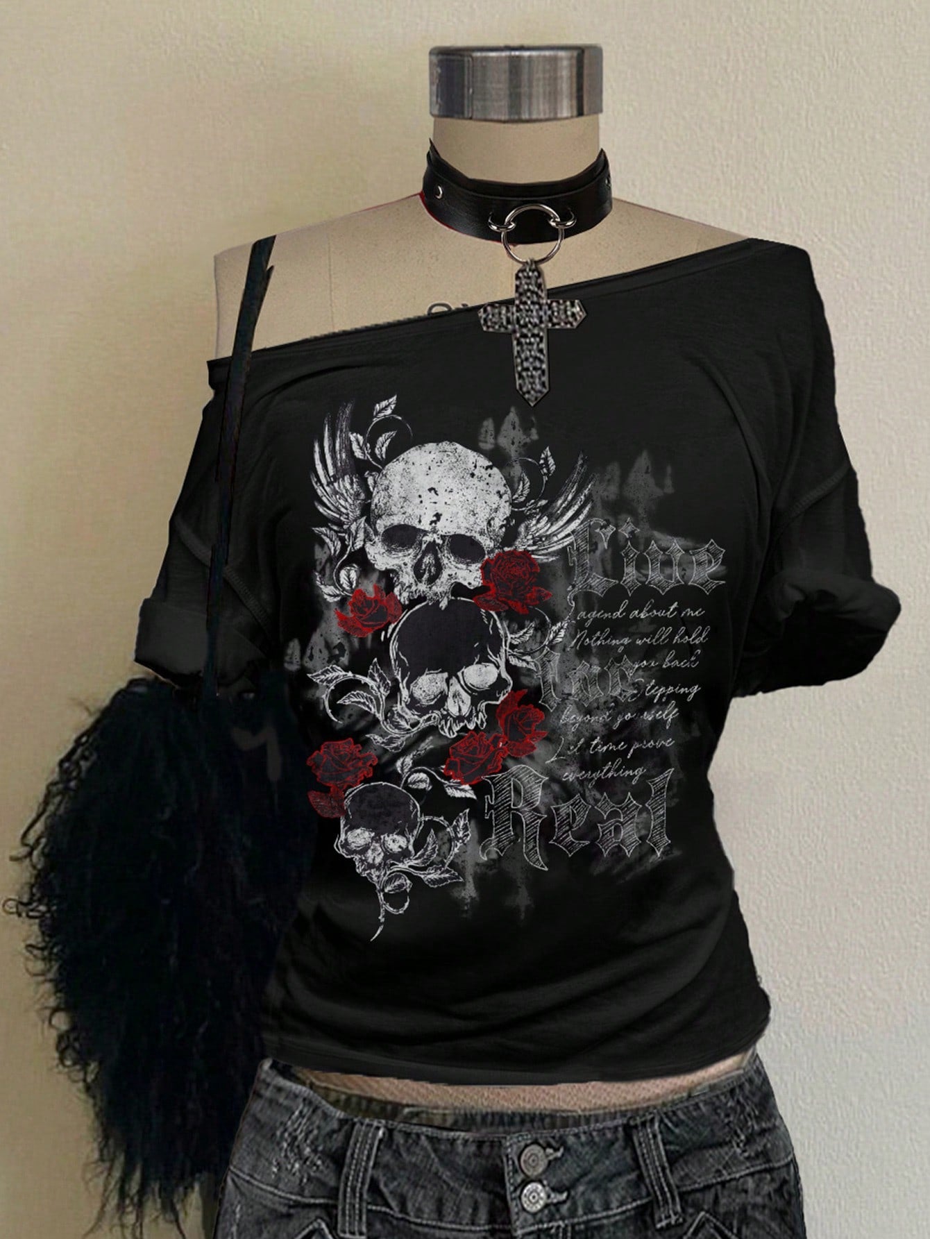 Attitoon Casual Goth Punk Women’s T-Shirt with Heart and Wings Design Black / XS Black / S Black / M Black / XS-Black / S-Black / M-Black-2 / XS-Black-2 / S-Black-2 / M-Black-3 / XS-Black-3 / S-Black-3 / M-Black-4 / XS-Black-4 / S-Black-4 / M-