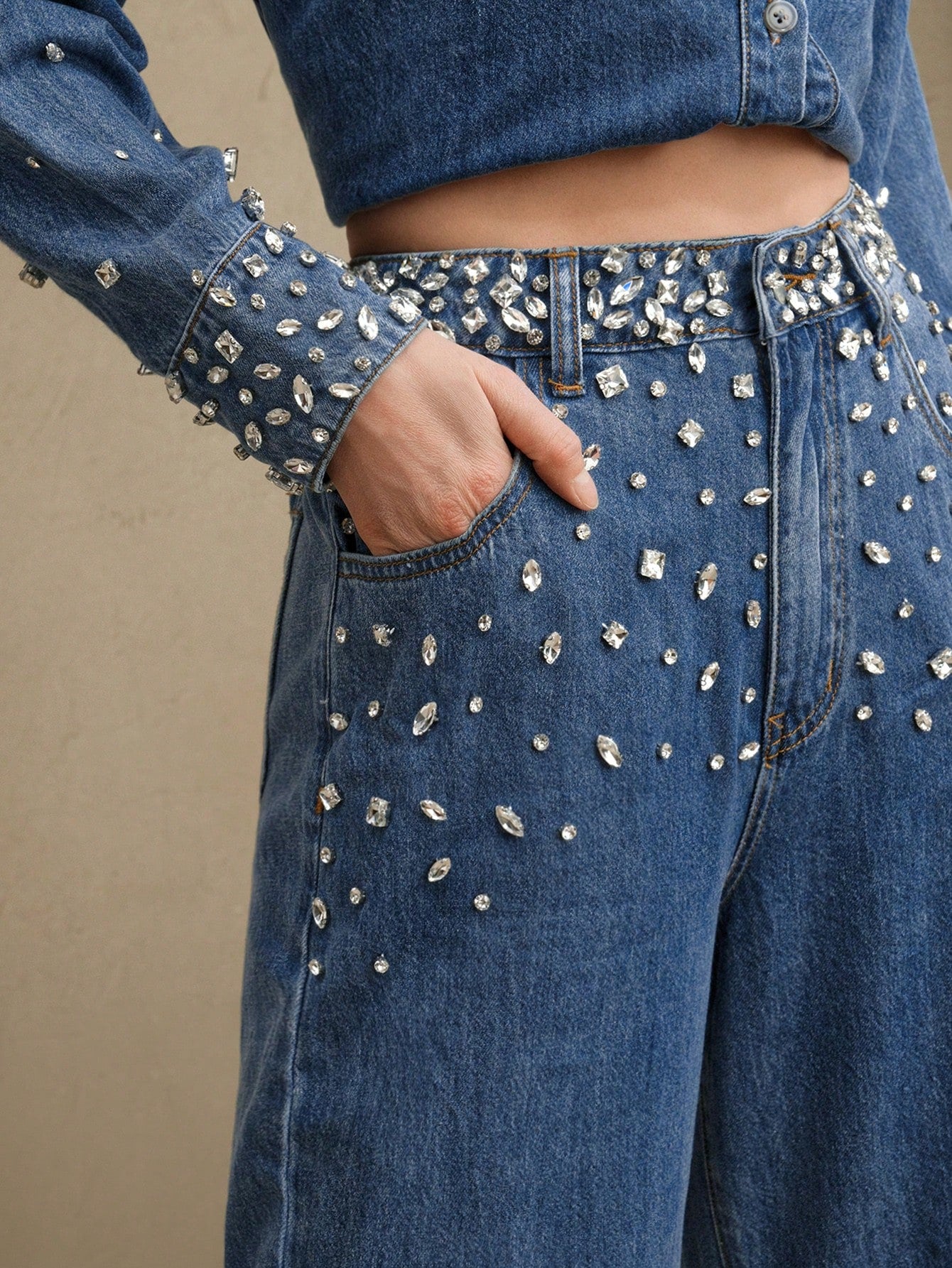 Elegant Women’s Rhinestone-Embellished Loose Straight Leg Jeans S M L S-M-L-XL-