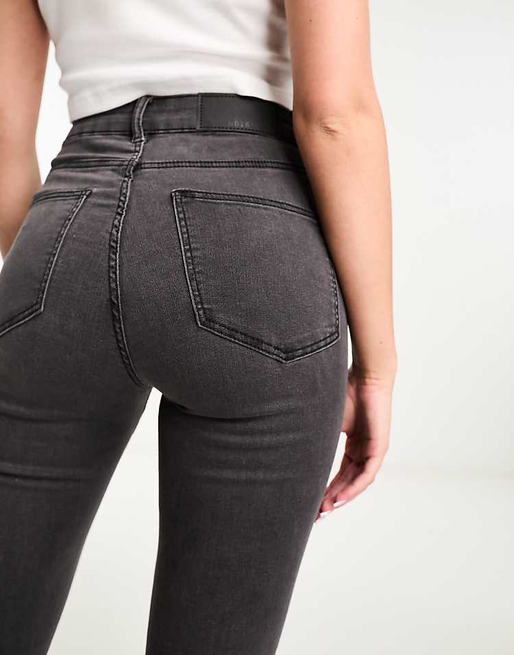 https://images.asos-media.com/products/noisy-may-sallie-high-waisted-flare-jeans-in-dark-gray/201351274-2?$n_750w$&wid=750&fit=constrain