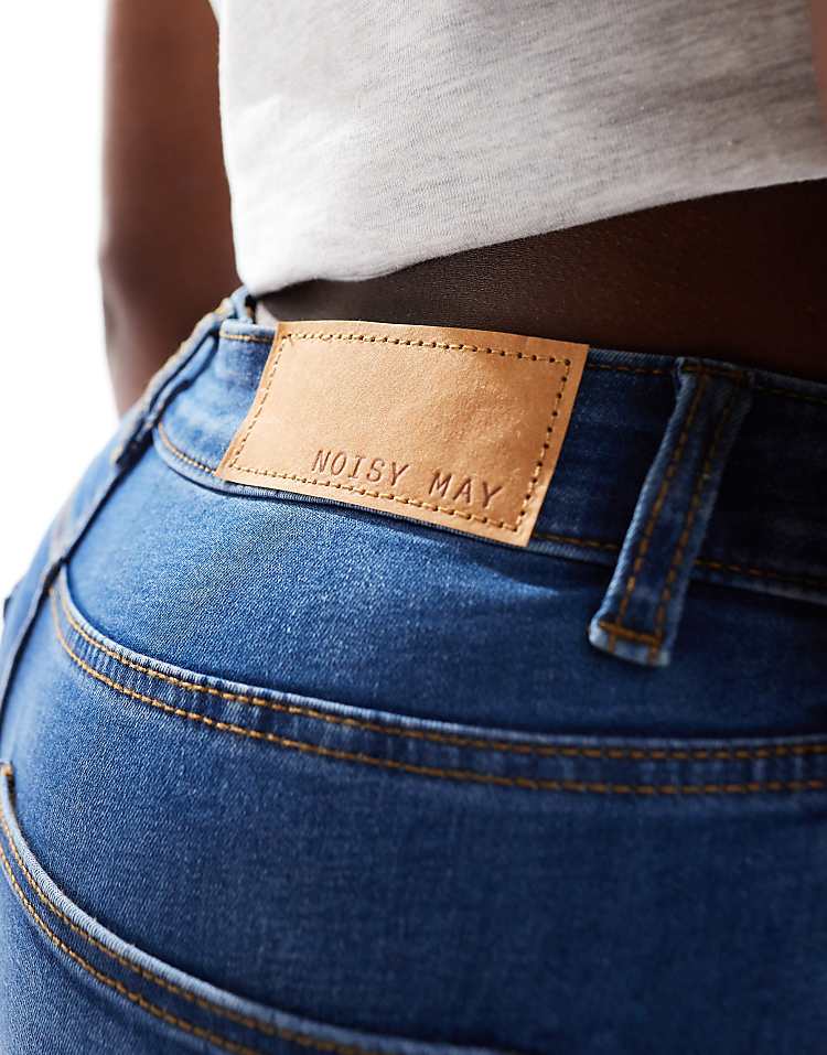 https://images.asos-media.com/products/noisy-may-sallie-high-waisted-flare-jeans-in-mid-wash/204818518-3?$n_750w$&wid=750&fit=constrain