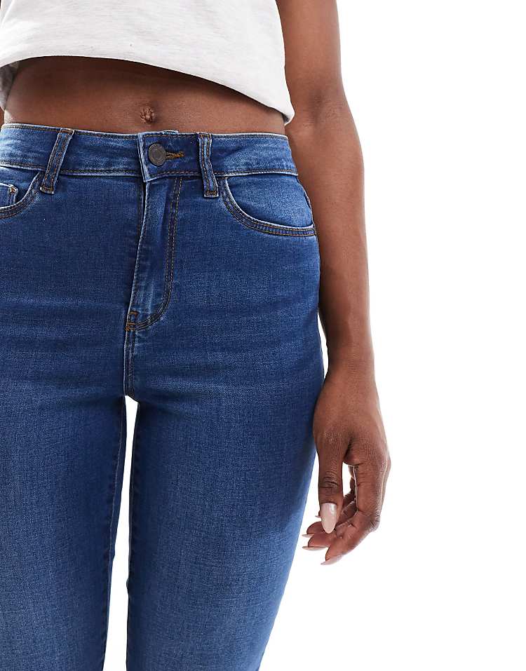 https://images.asos-media.com/products/noisy-may-sallie-high-waisted-flare-jeans-in-mid-wash/204818518-4?$n_750w$&wid=750&fit=constrain
