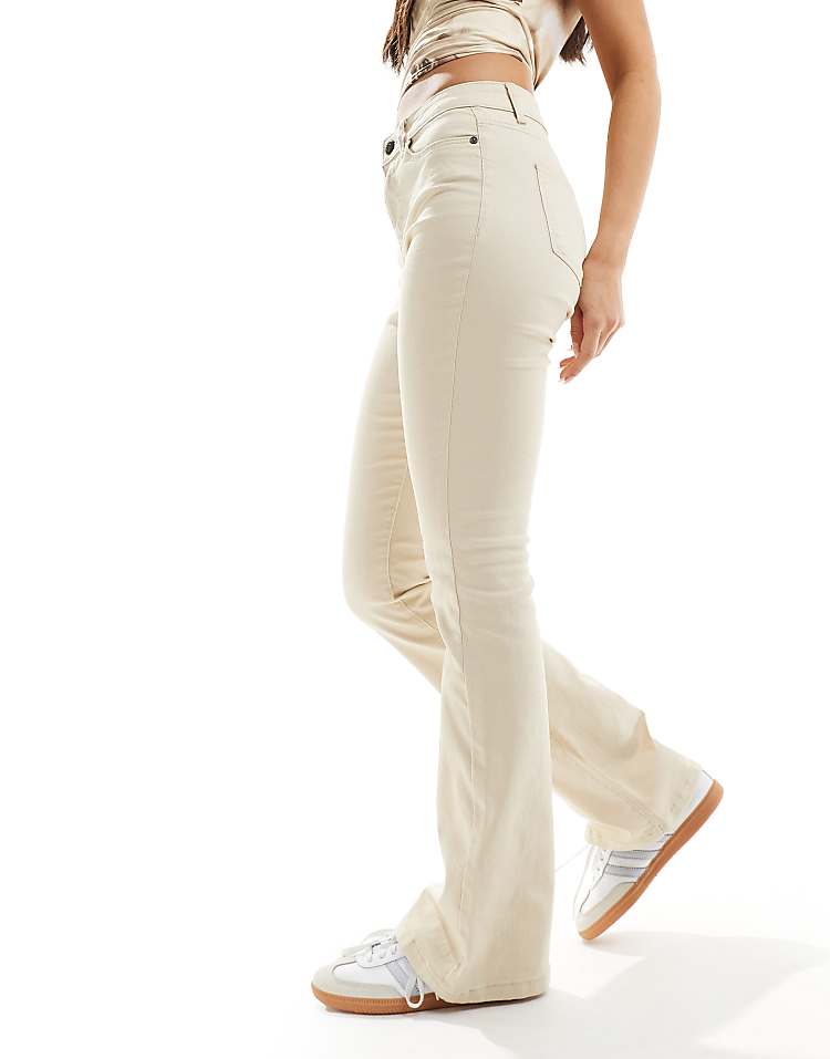 https://images.asos-media.com/products/noisy-may-sallie-high-rise-flare-jeans-in-ecru/205630862-5?$n_750w$&wid=750&fit=constrain