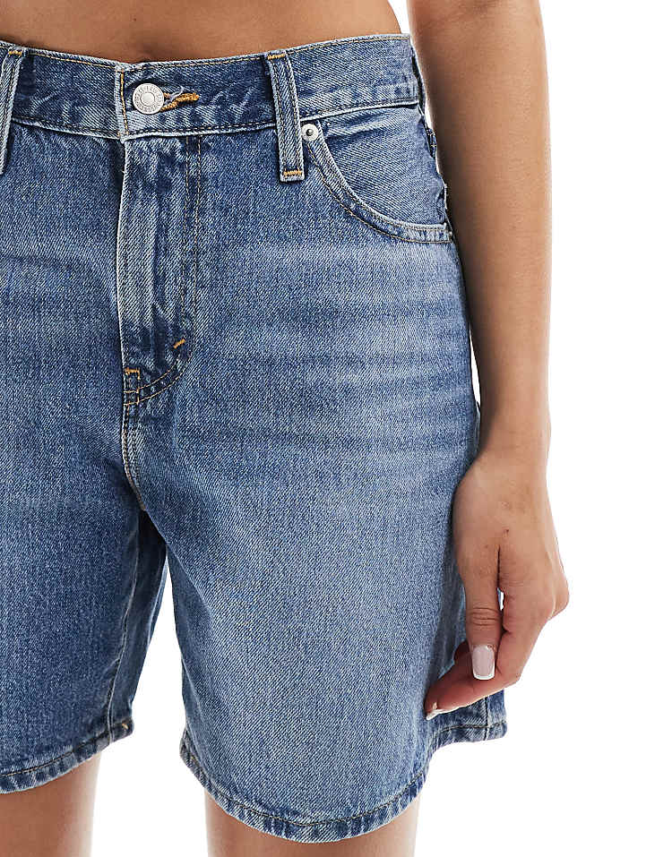 https://images.asos-media.com/products/levis-high-waist-baggy-denim-shorts-in-mid-blue/206048447-4?$n_750w$&wid=750&fit=constrain