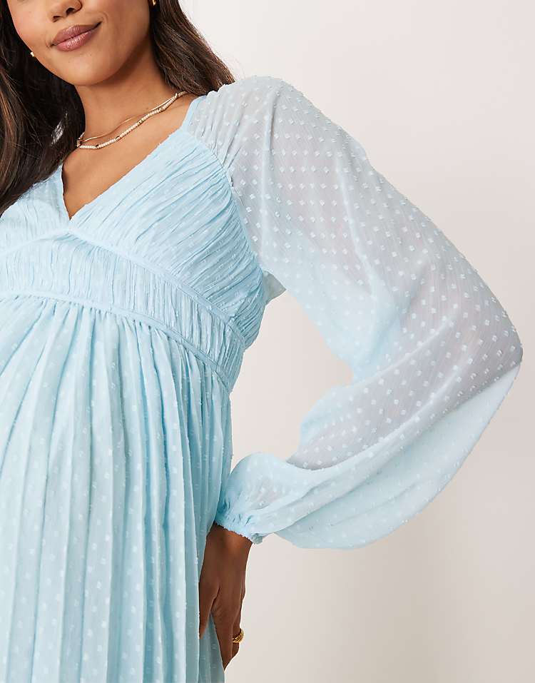 https://images.asos-media.com/products/asos-design-maternity-plunge-long-sleeve-pleated-midaxi-dress-in-pastel-blue/206689816-2?$n_750w$&wid=750&fit=constrain