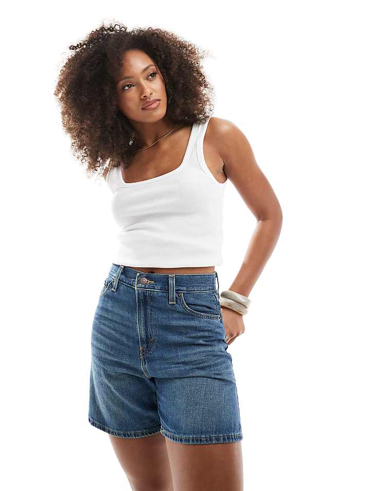 https://images.asos-media.com/products/levis-high-waisted-baggy-denim-shorts-in-mid-blue/207079619-1-blue?$n_750w$&wid=750&fit=constrain