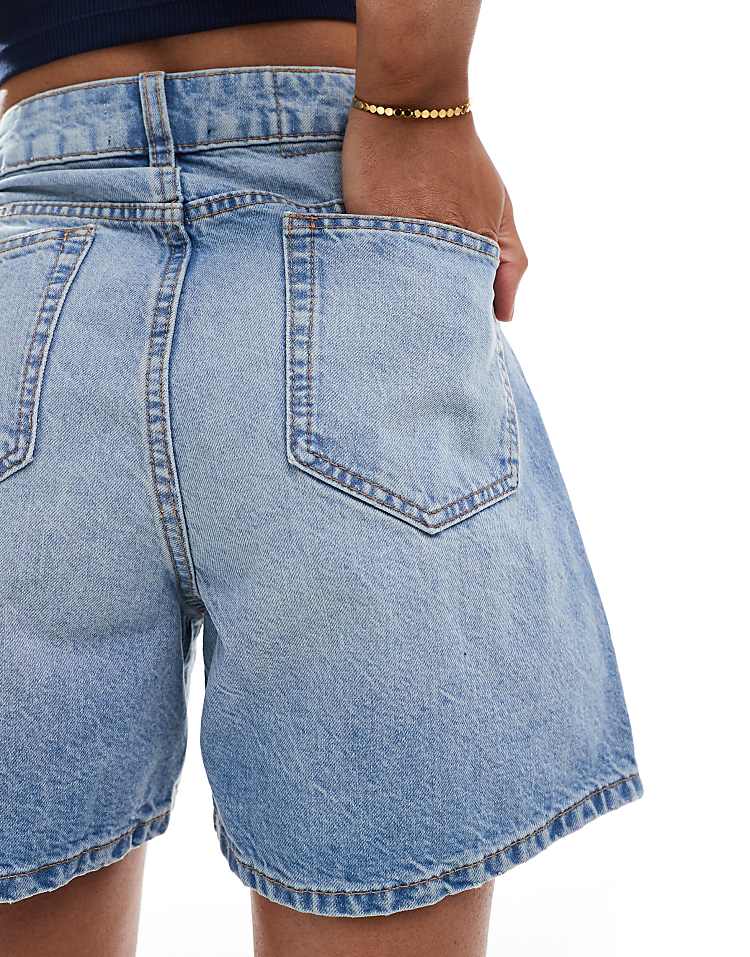 https://images.asos-media.com/products/asos-design-denim-dad-shorts-in-midwash-blue/207594976-3?$n_750w$&wid=750&fit=constrain