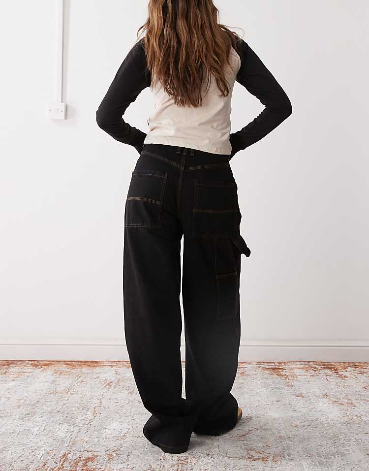 https://images.asos-media.com/products/collusion-x002-baggy-carpenter-jeans-in-black-rinse-wash/207956304-2?$n_750w$&wid=750&fit=constrain