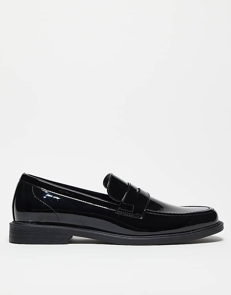 https://images.asos-media.com/products/asos-design-patent-penny-loafers-in-black/208132562-3?$n_750w$&wid=750&fit=constrain