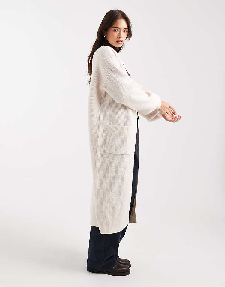 https://images.asos-media.com/products/miss-selfridge-maxi-cardigan-in-oatmeal/208186578-3?$n_750w$&wid=750&fit=constrain