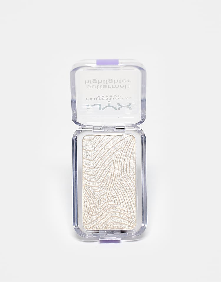 https://images.asos-media.com/products/nyx-professional-makeup-buttermelt-highlighter-bright-butta/208461472-1-brightbutta?$n_750w$&wid=750&fit=constrain
