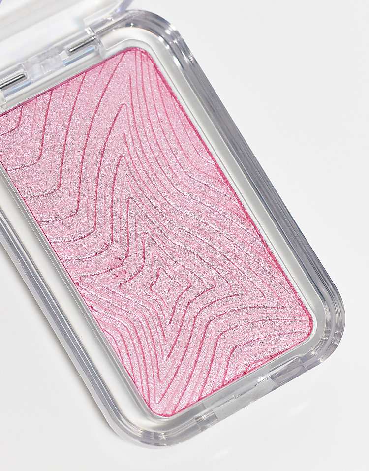 https://images.asos-media.com/products/nyx-professional-makeup-buttermelt-highlighter-u-butta-werk/208461475-4?$n_750w$&wid=750&fit=constrain