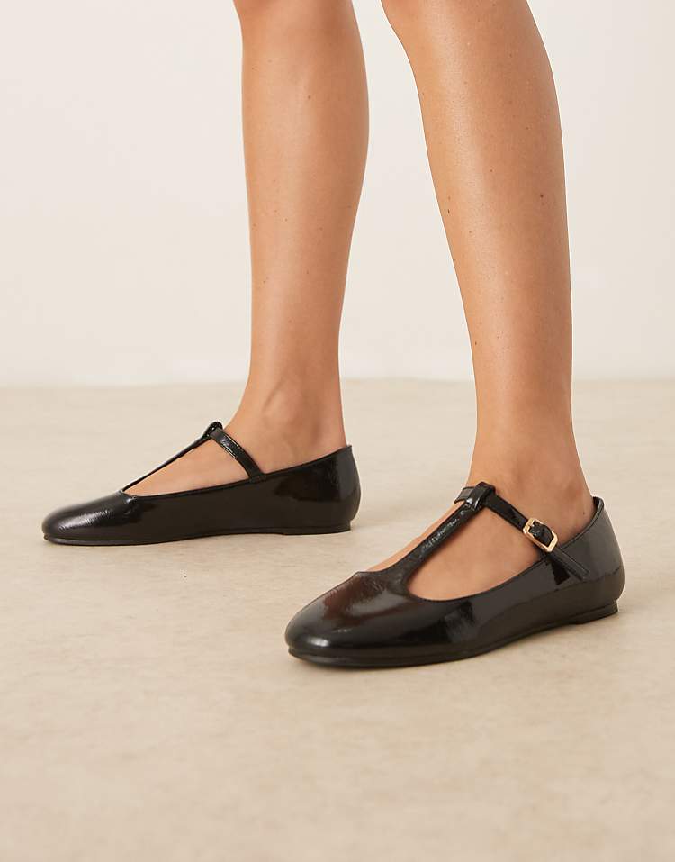 https://images.asos-media.com/products/asos-design-latham-mary-jane-ballet-flats-in-black-patent/208693403-1-blackpatent?$n_750w$&wid=750&fit=constrain