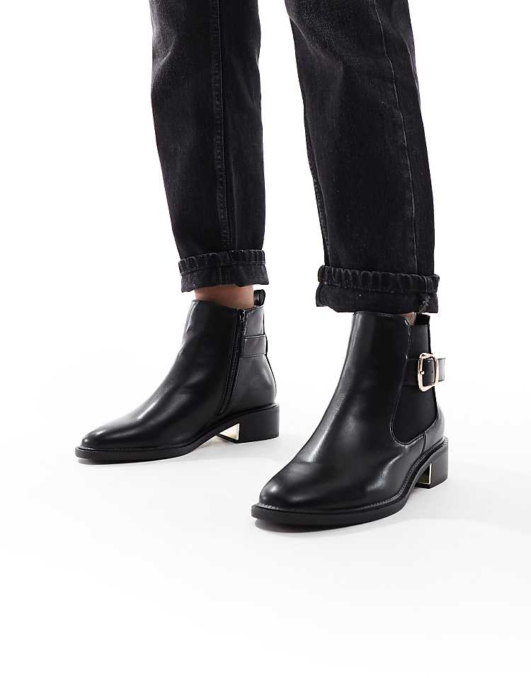 https://images.asos-media.com/products/seqwl-latte-refined-chelsea-boots-in-black/208724631-4?$n_750w$&wid=750&fit=constrain
