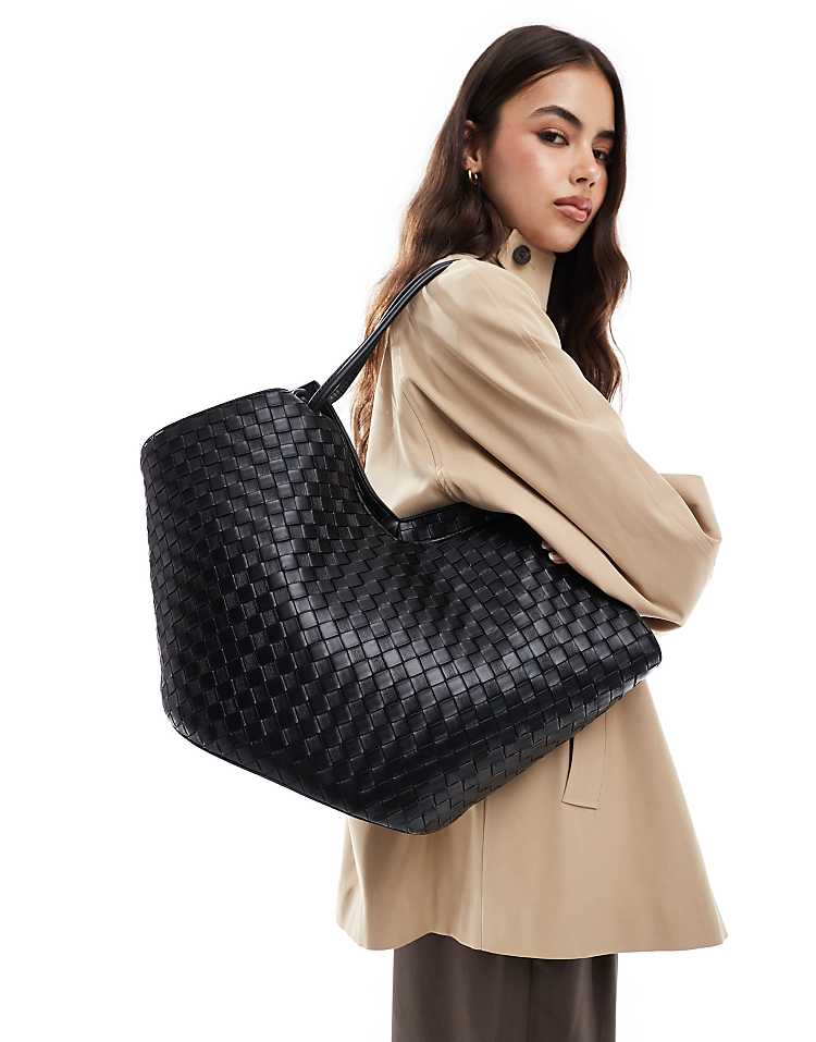 https://images.asos-media.com/products/asos-design-tubular-handle-vase-tote-bag-in-black-weave/208788604-1-black?$n_750w$&wid=750&fit=constrain
