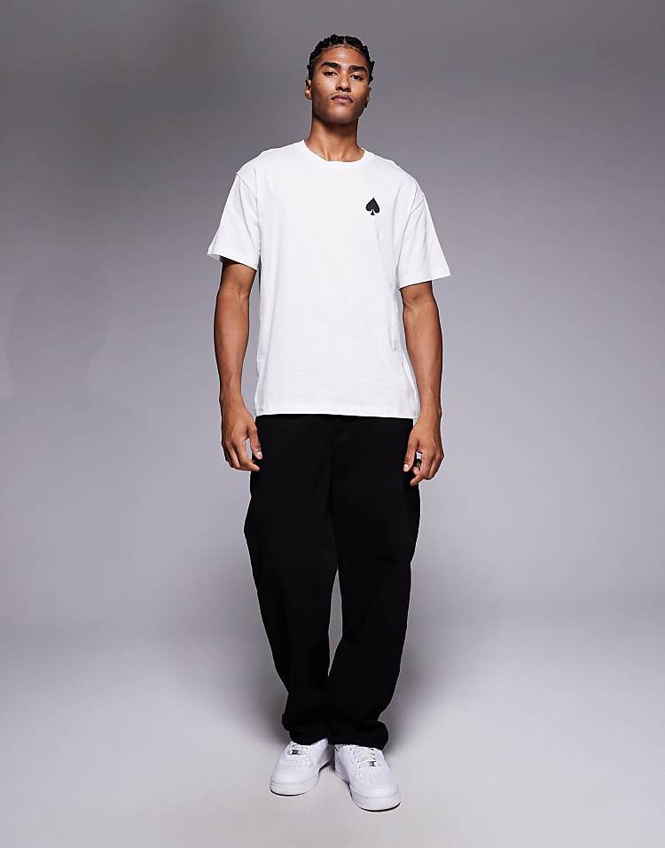 https://images.asos-media.com/products/adpt-oversized-t-shirt-with-king-of-hearts-backprint-in-white/209086951-2?$n_750w$&wid=750&fit=constrain