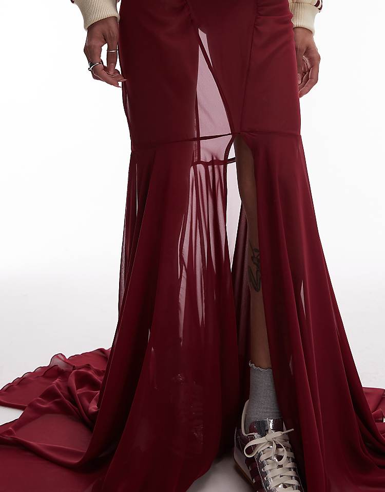 https://images.asos-media.com/products/asos-design-chiffon-maxi-skirt-with-train-in-burgundy/209342159-2?$n_750w$&wid=750&fit=constrain