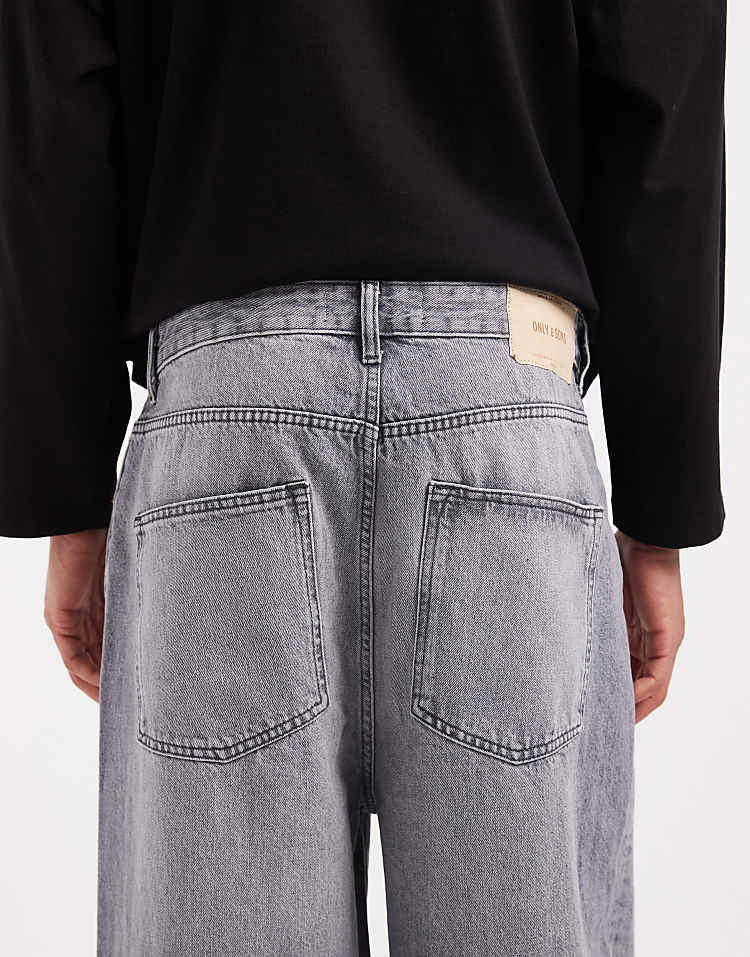 https://images.asos-media.com/products/only-sons-carl-super-baggy-fit-jeans-in-mid-gray/209358134-4?$n_750w$&wid=750&fit=constrain
