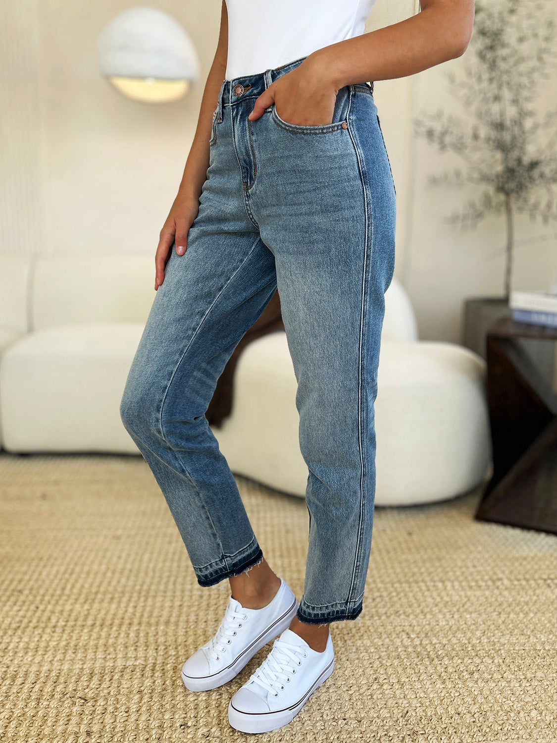 Judy Blue Full Size Mid Rise Rigid Magic Release Hem Jeans Medium / 0/24 Medium / 1/25