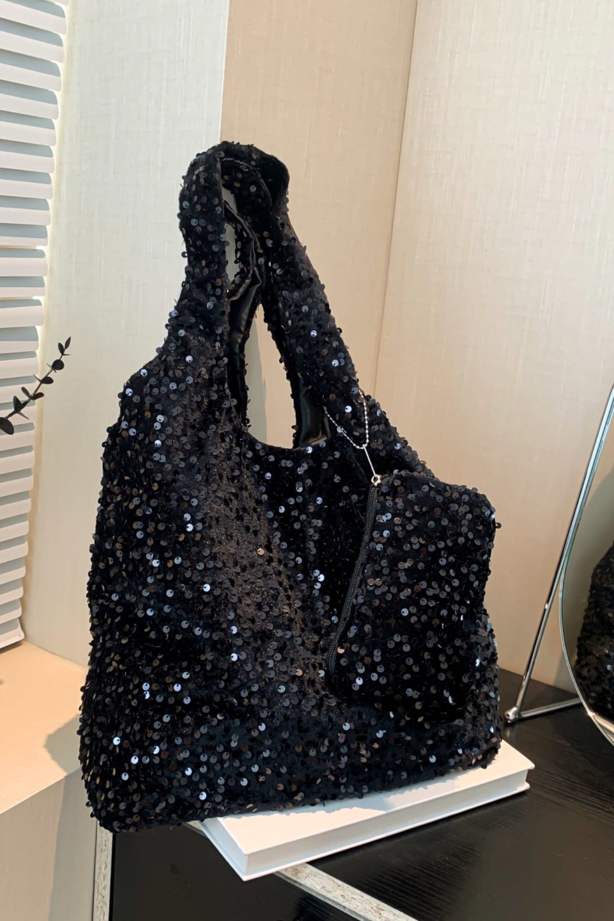 Sequin Polyester Handbag Silver / One Size Black / One Size