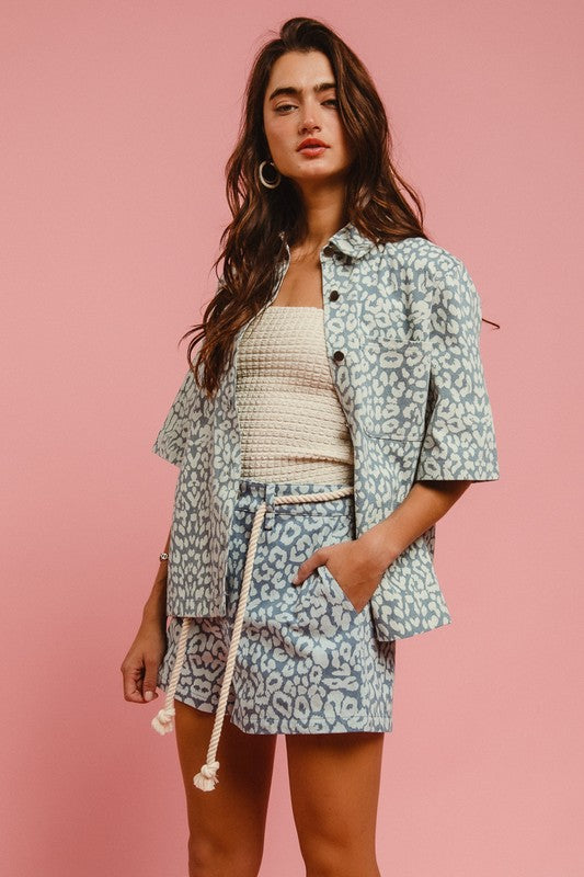 BiBi Rope Belt Leopard Shorts LEOPARD DENIM / S LEOPARD DENIM / M LEOPARD DENIM / L LEOPARD DENIM / S-LEOPARD DENIM / M-LEOPARD DENIM / L-LEOPARD DENIM / XL-