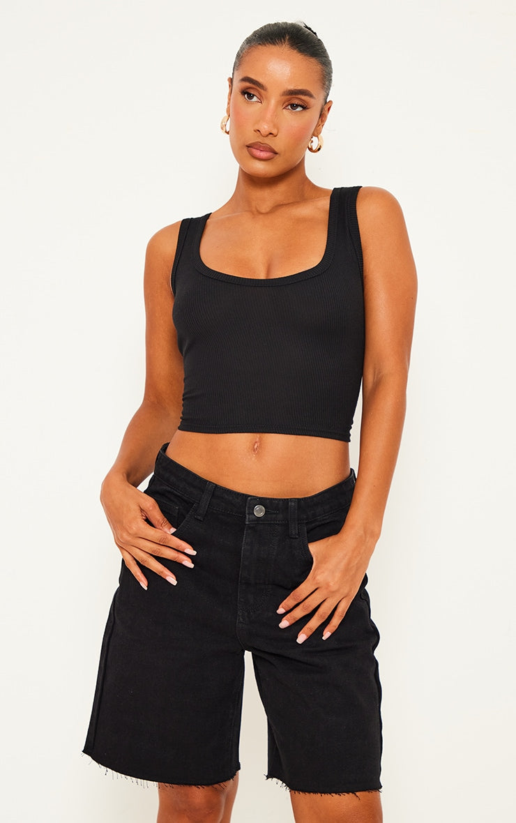 https://cdn-img.prettylittlething.com/6/4/4/1/64416ab34f1c6b063e245e3b070685f106e501ef_cnd0742_4.jpg