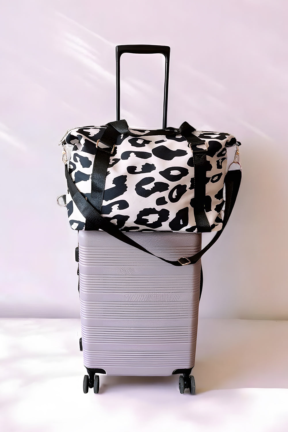 https://cdn.shopify.com/s/files/1/1652/9441/files/8d59c549b116f74b.jpg?v=1754835404