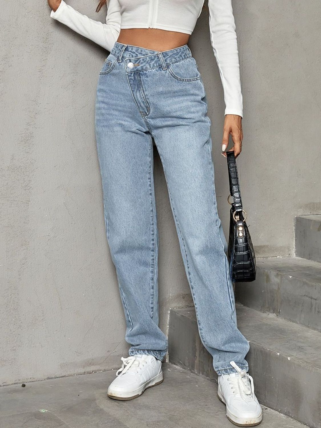 Asymmetrical Waist Straight Leg Jeans Light / XS Light / S Light / M Light / XS-Light / S-Light / M-Light / L-