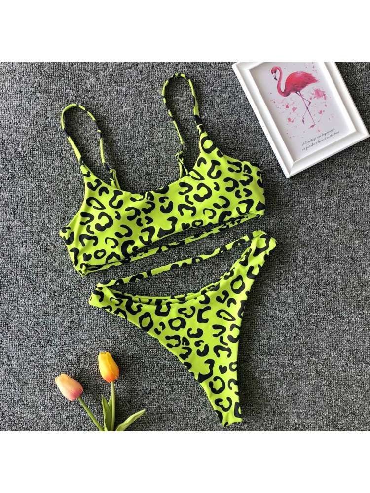 Stylish High-Waisted Retro Bikini Set – Perfect for Your Beach Days! White / S Red / S Wine Red / S White / S-Red / S-Wine Red / S-Blue / S-Brown / S-Yellow / S-Green / S-White / M-Red / M-Wine Red / M-Blue / M-Brown / M-Yellow / M-Green / M-White / L-Red / L-Wine Red / L-Blue / L-Brown / L-Yellow / L-Green / L-
