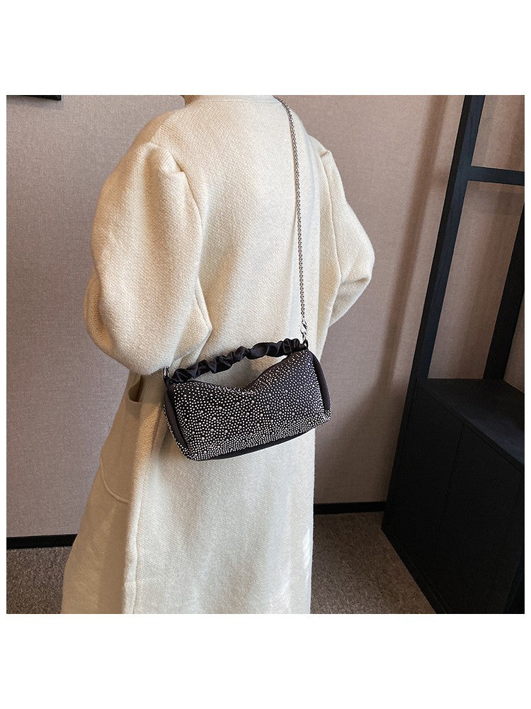 Chic and Stylish Women's Shoulder Bag - Versatile Everyday Accessory One Size One Size-
